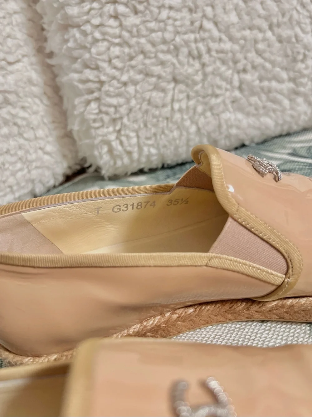 CHANEL Beige Patent Leather CC Logo Jute Espadrille Loafer Flats EU 35.5 US 5.5